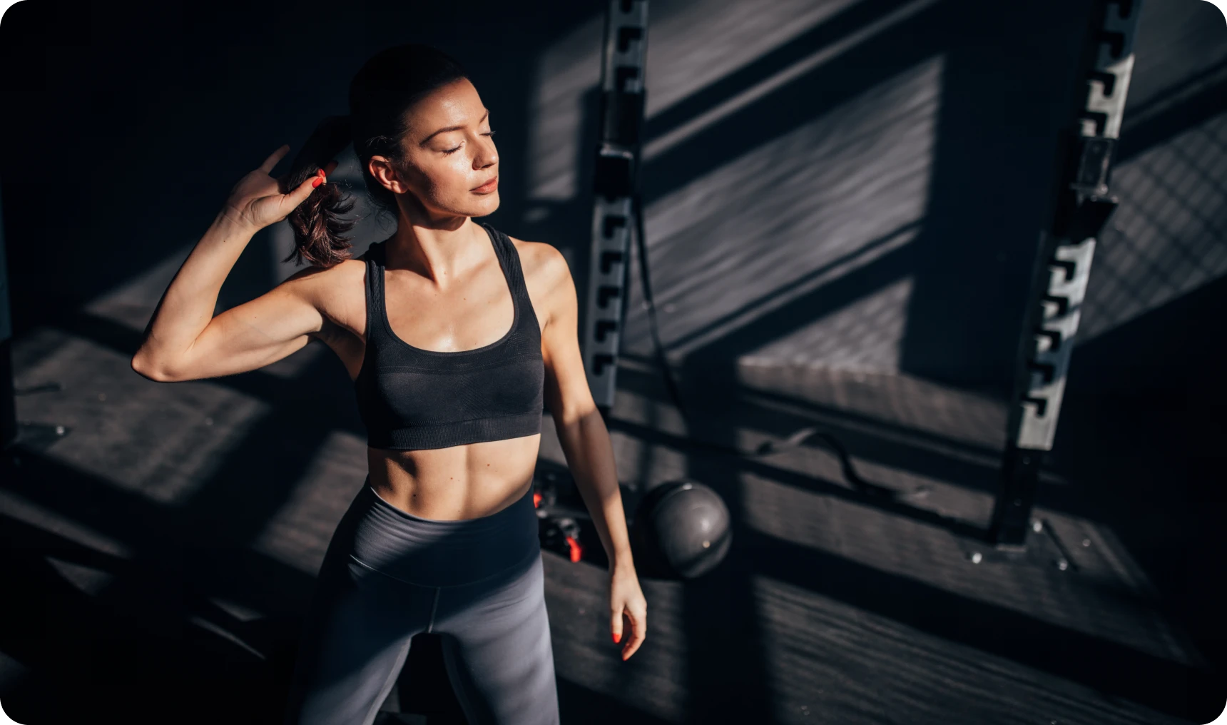 Woman exercising in a gym